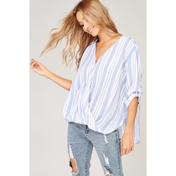 LAST ONE! High Low Button Down Gathered Top - Picture 5 of 5